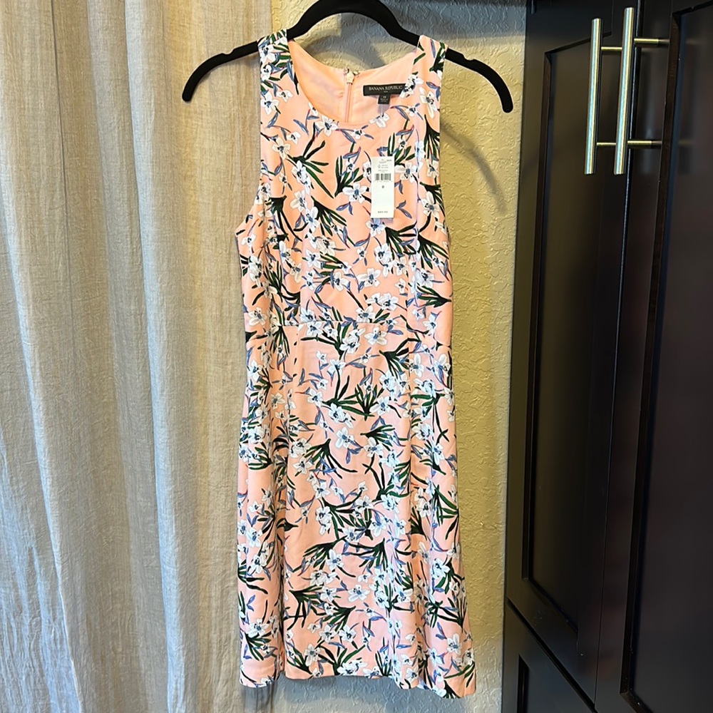 SALE ✨ NWT Banana Republic a-line dress (size 0) floral botanical pink